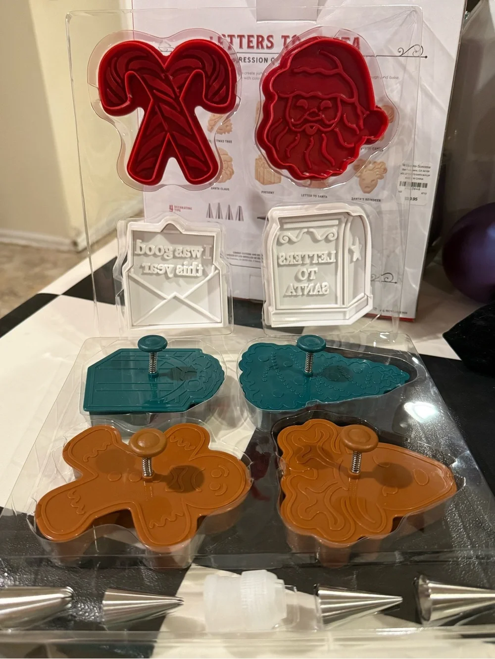 Williams Sonoma holiday impression